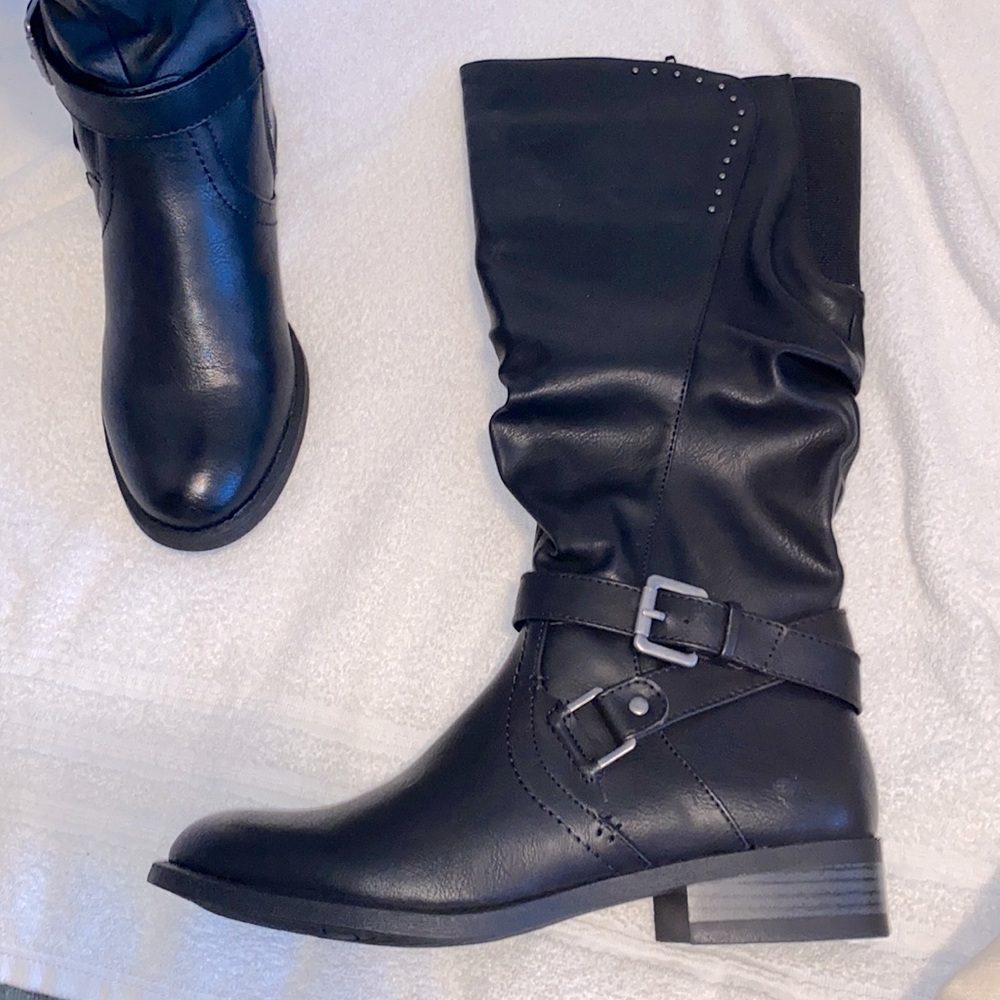 White Mountain Knee High boots
